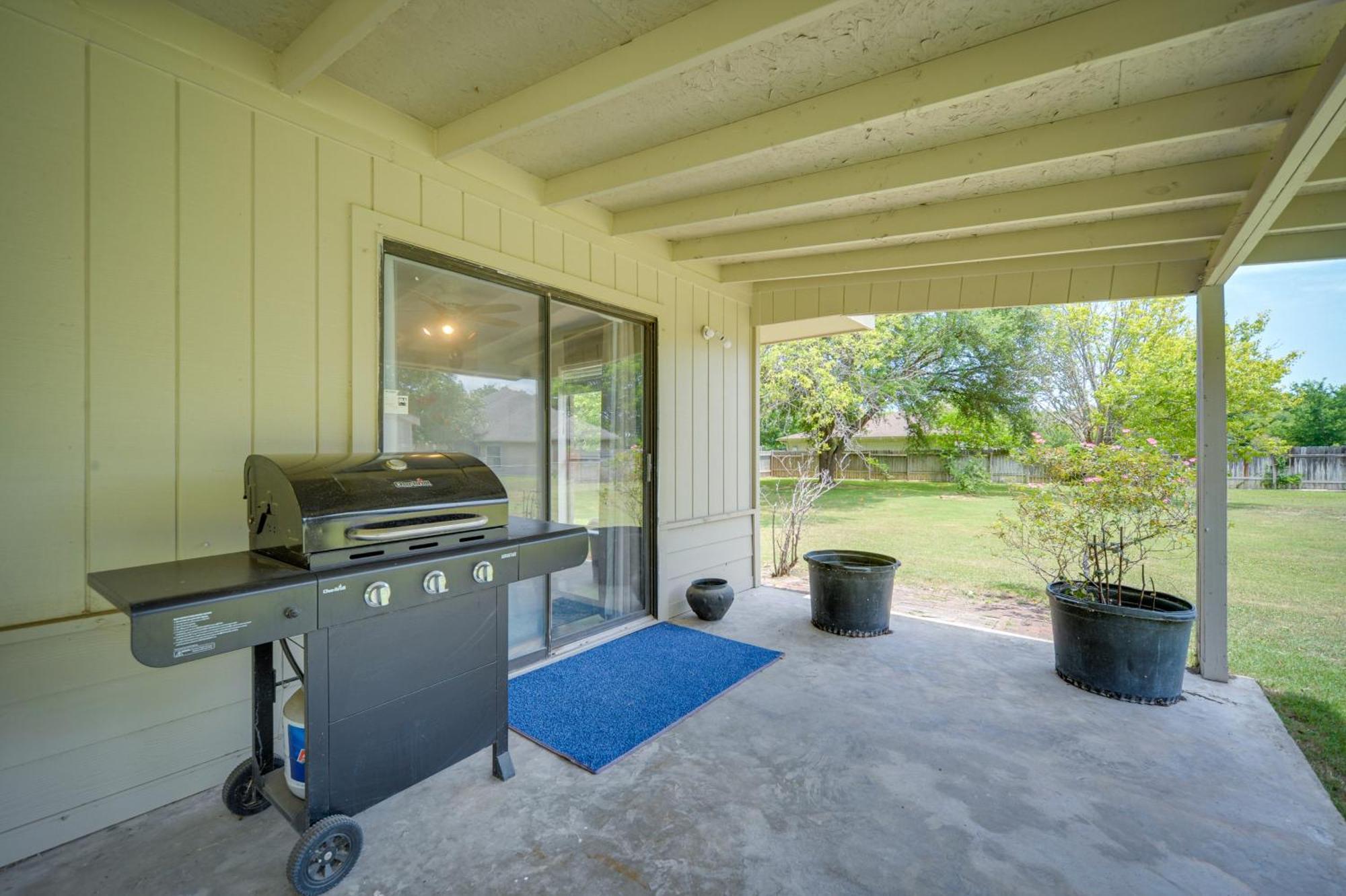 Mcqueeney Vacation Rental About 10 Mi To New Braunfels المظهر الخارجي الصورة