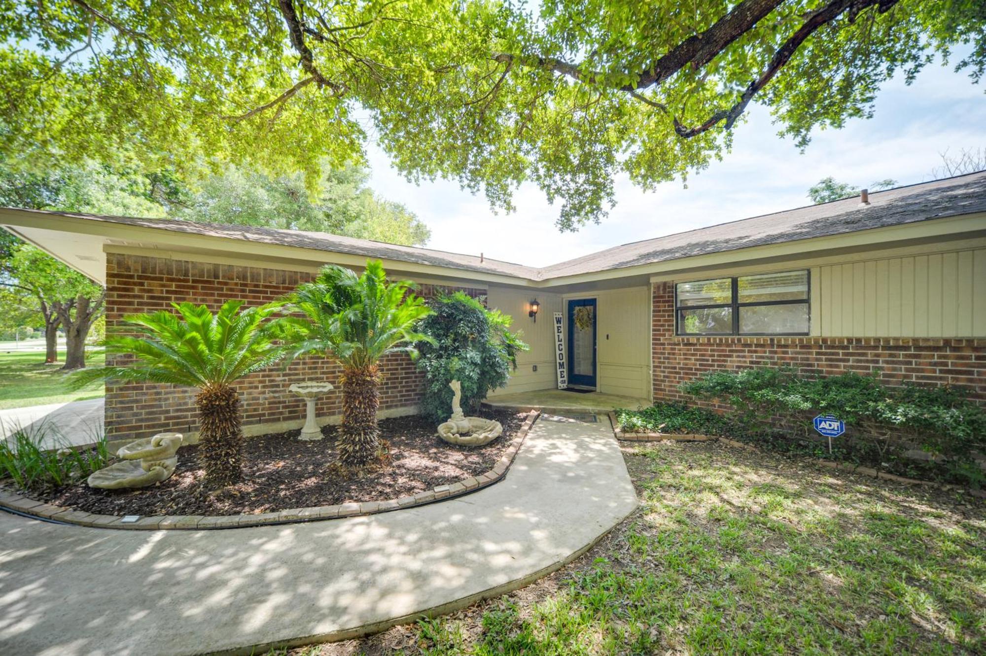 Mcqueeney Vacation Rental About 10 Mi To New Braunfels المظهر الخارجي الصورة